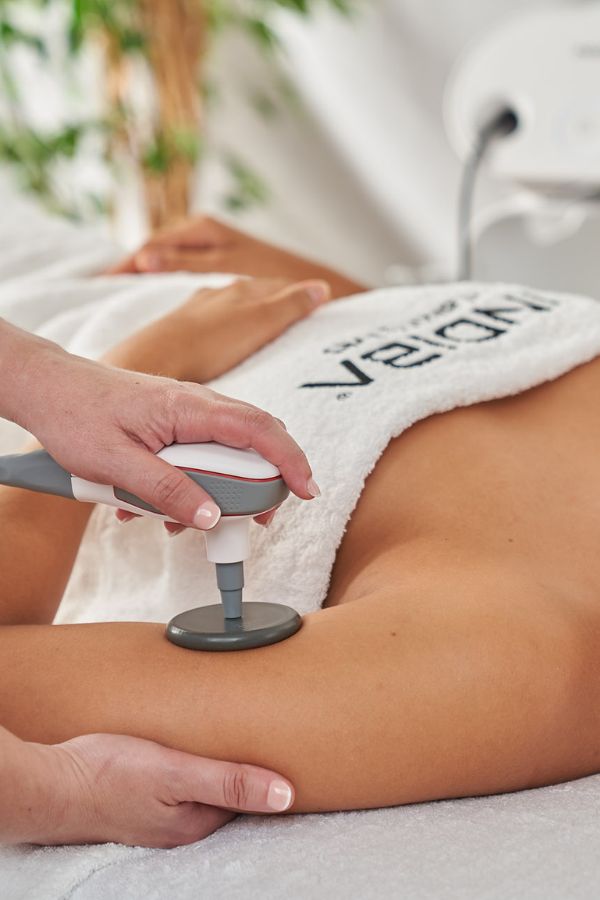 Indiba corporal para reafirmar y mejorar el cuerpo