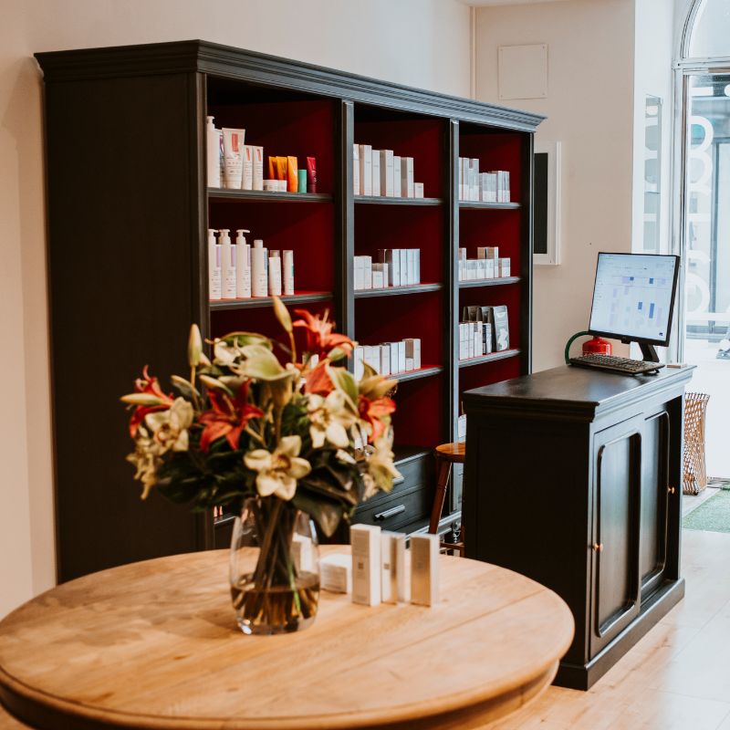 Recepcion de Shibumi Belleza y Bienestar